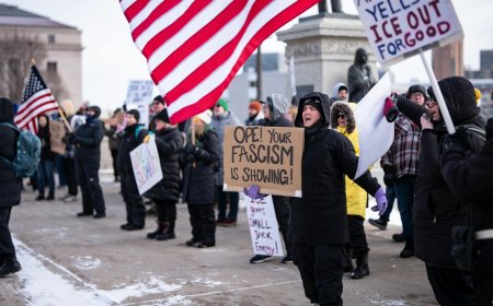 Businesses close, Minnesotans to stay home Friday in protest of ICE
