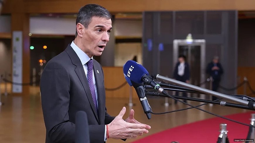 Spain announces three days of mourning after 40 people have died in the Adamuz tragedy