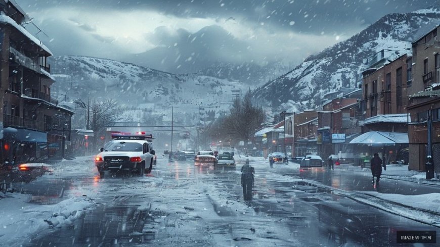 North India Weather Shift: Rain in Delhi-NCR, Heavy Snowfall in Shimla Attracts Tourists