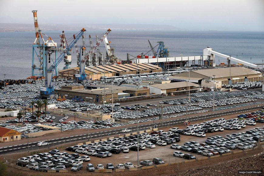 US Military Destroyer Docks At Israel's Eilat Port, Israeli Media Reports