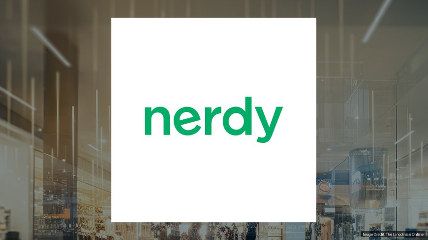 Comparing Nerdy (NYSE:NRDY) and JIADE (NASDAQ:JDZG)