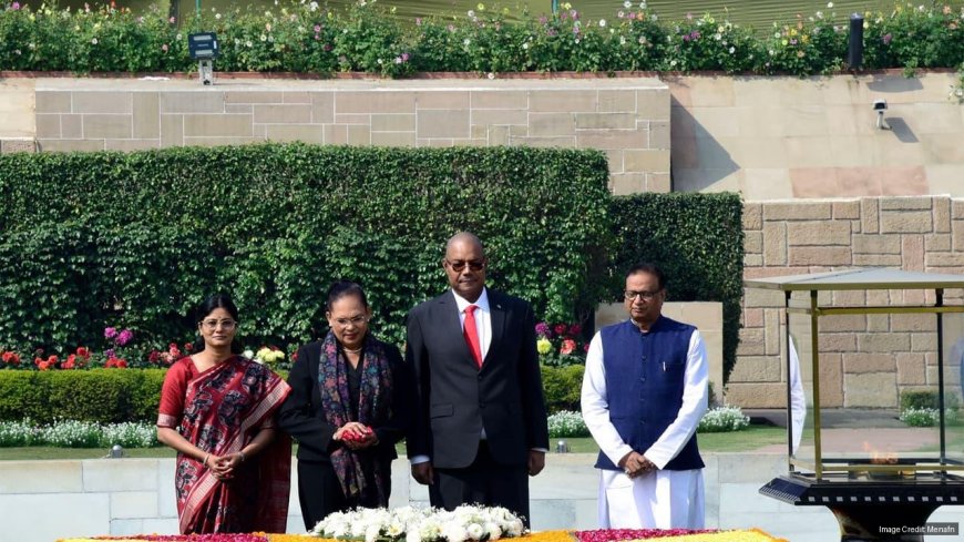Seychelles President Pays Tribute To Gandhi, Meets PM Modi In Delhi
