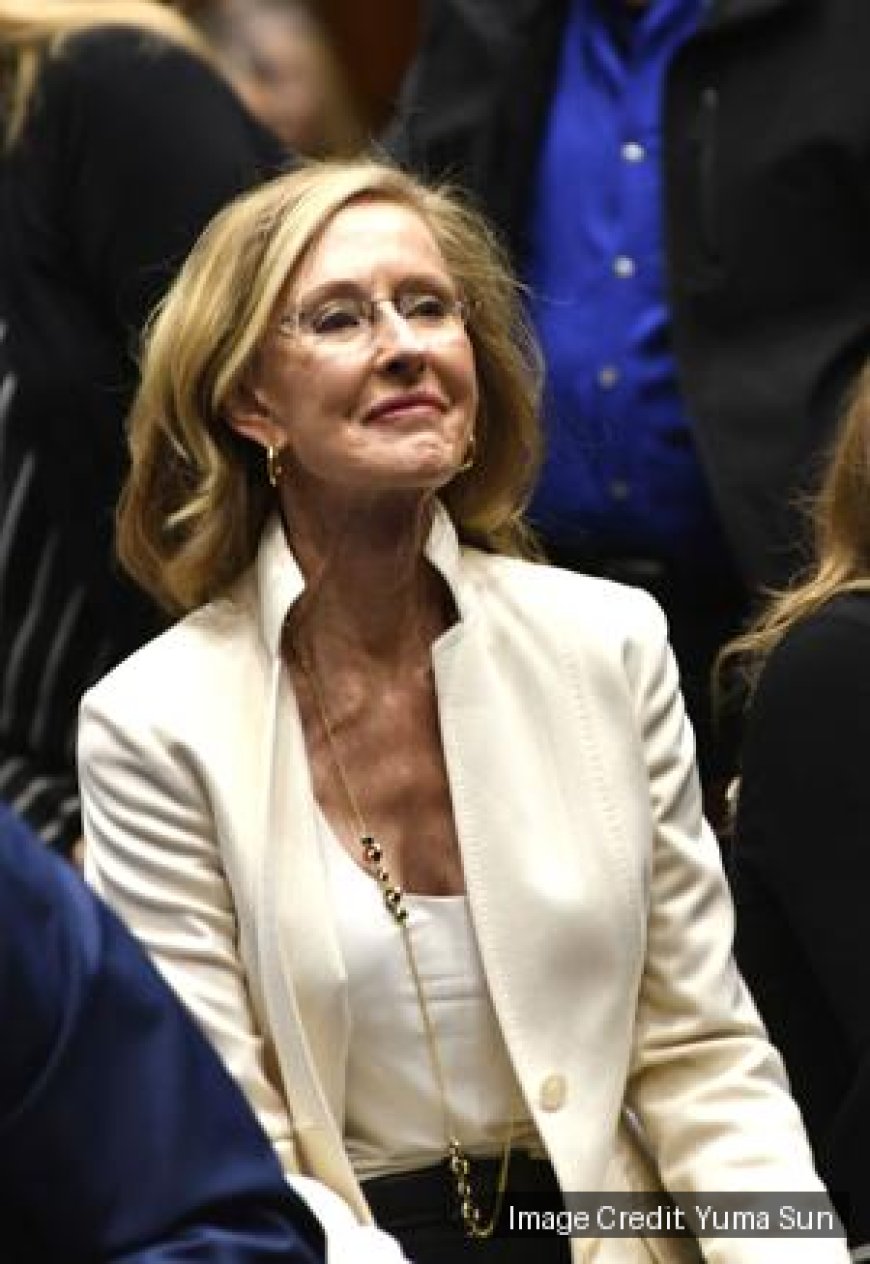 Robson drops out of GOP race for Arizona governor